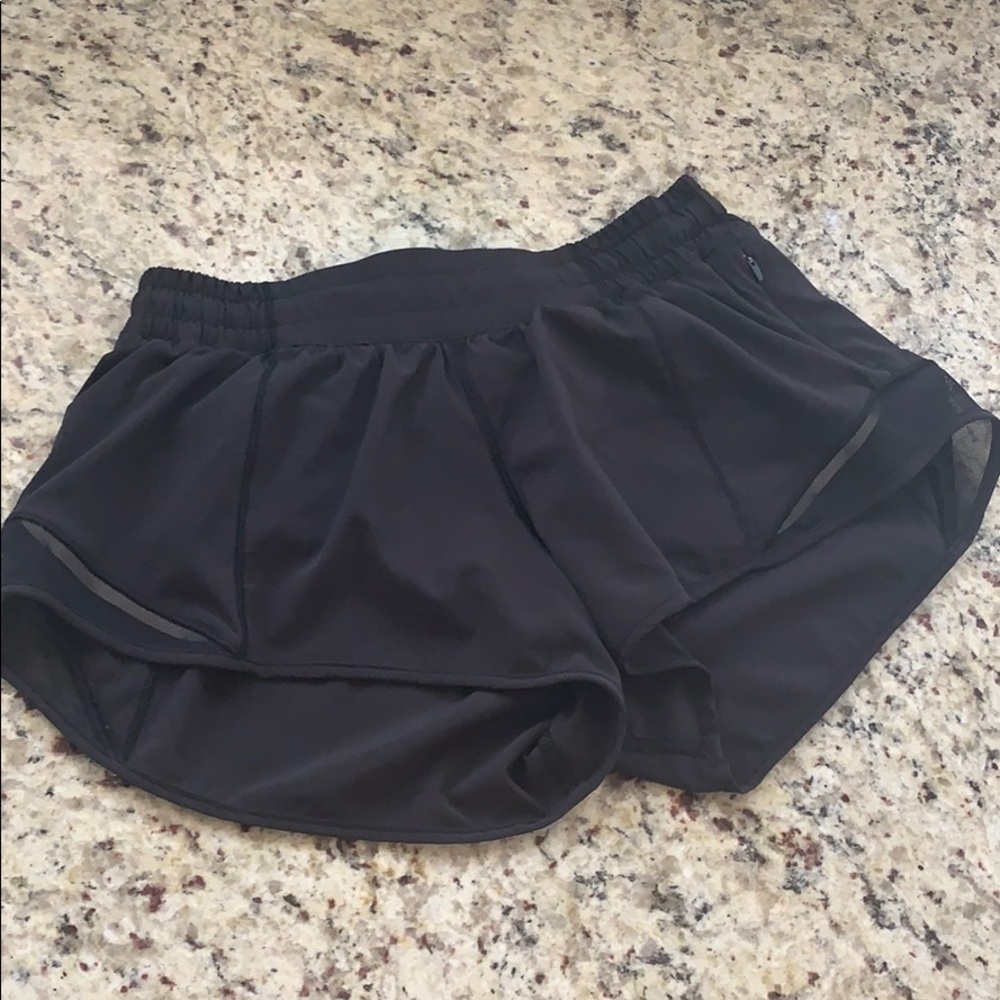 Lululemon Hotty Hot shorts